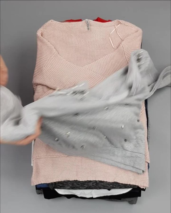 Фотография  632 - STRADIVARIUS Winter mix#15 кг, ЛОТ №2257 оптом в Воронеже и Воронежской области