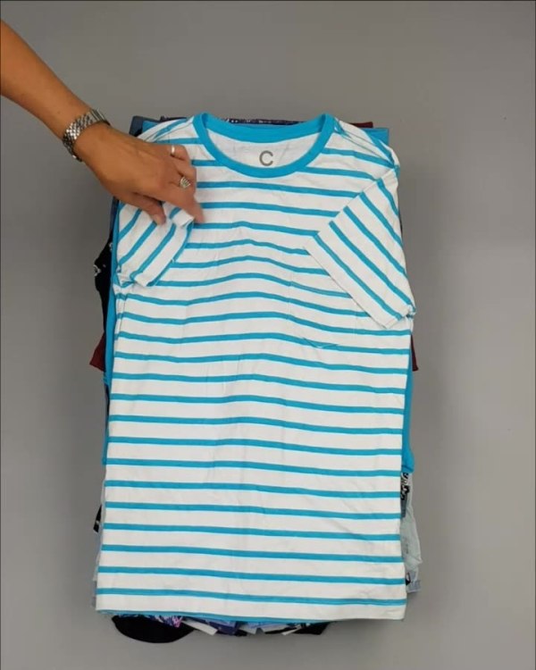 Фотография  940 - CUBUS детский микс лето (Children CUBUS mix)#15 кг, ЛОТ №2515 оптом в Воронеже и Воронежской области