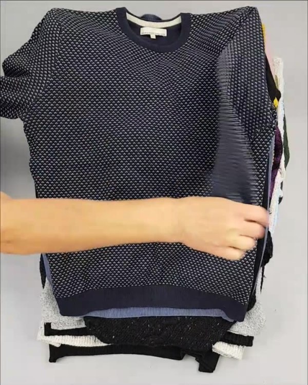 Фотография  445 - Джемпер муж+жен экстра#15 кг , Лот№2612 оптом в Воронеже и Воронежской области