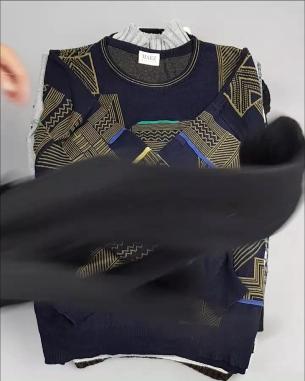 Фотография  777 - Джемпер муж+жен экстра#15 кг , Лот№2612 оптом в Воронеже и Воронежской области