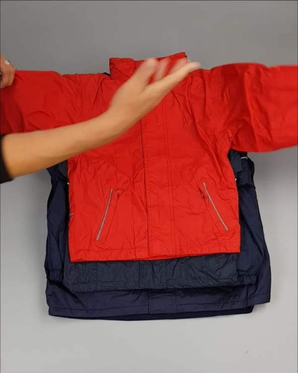 Фотография  887 - Куртки СПОРТ СТОК дети#10 кг , Лот№ 2643 оптом в Воронеже и Воронежской области