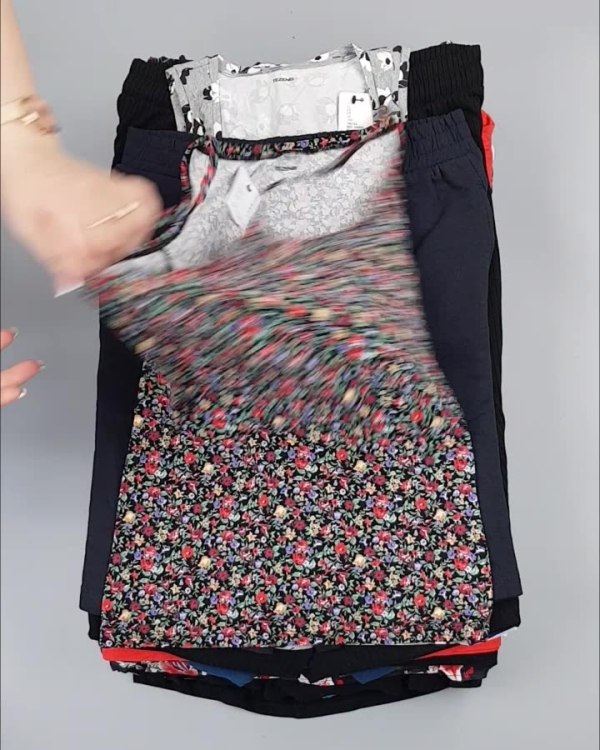 Фотография  104 - CALZEDONIA лето mix#50 шт, ЛОТ №4073 оптом в Воронеже и Воронежской области