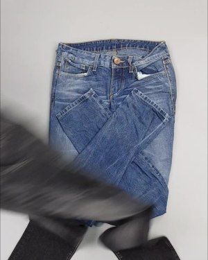 Фотография  245 - Джинсы Италия#20 шт, ЛОТ №4301 оптом в Воронеже и Воронежской области