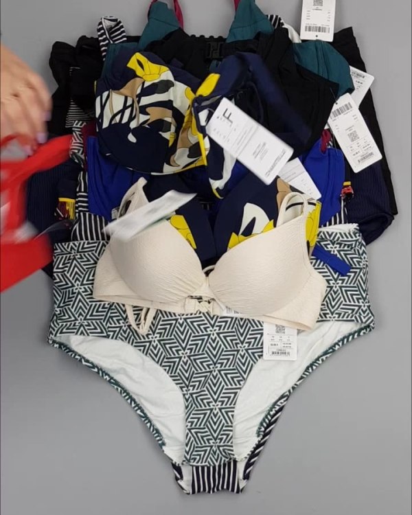 Фотография  449 - Купальники Chantelle#23 шт, ЛОТ №4412 оптом в Воронеже и Воронежской области