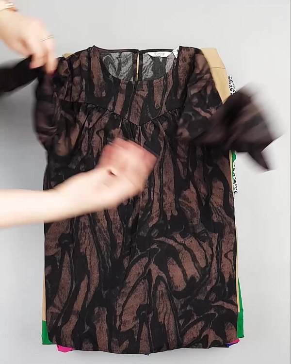 Фотография  400 - DK, Bestseller + Summer mix#15 кг, ЛОТ №5626 оптом в Воронеже и Воронежской области