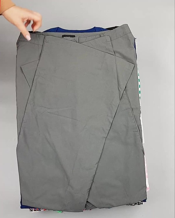 Фотография  301 - Англия СТОК лето#15 кг, ЛОТ №6002 оптом в Воронеже и Воронежской области