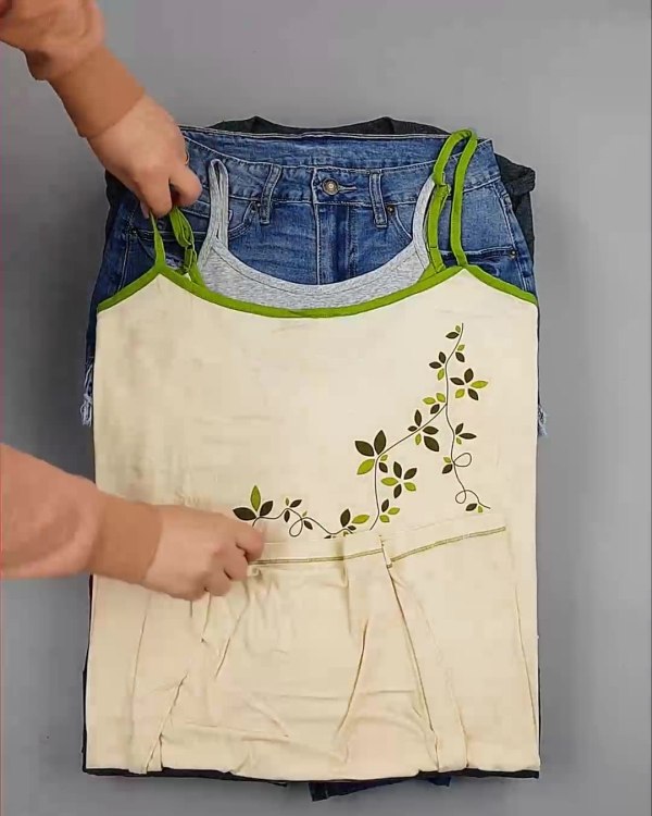 Фотография  260 - Англия СТОК лето#15 кг, ЛОТ №6004 оптом в Воронеже и Воронежской области