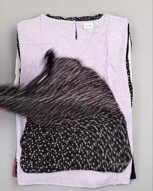 Фотография  628 - Блузки Bestseller 44#5 кг, ЛОТ №6082 оптом в Воронеже и Воронежской области