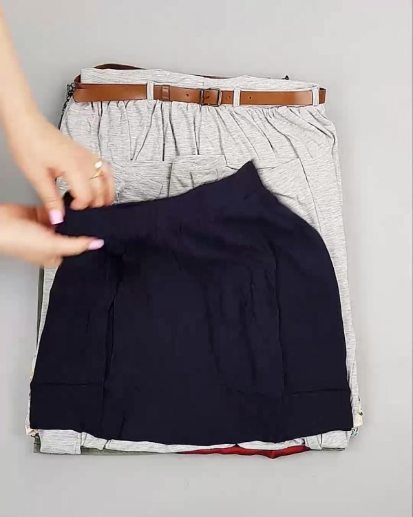 Фотография  966 - Юбки Bestseller 44#5 кг, ЛОТ №6120 оптом в Воронеже и Воронежской области