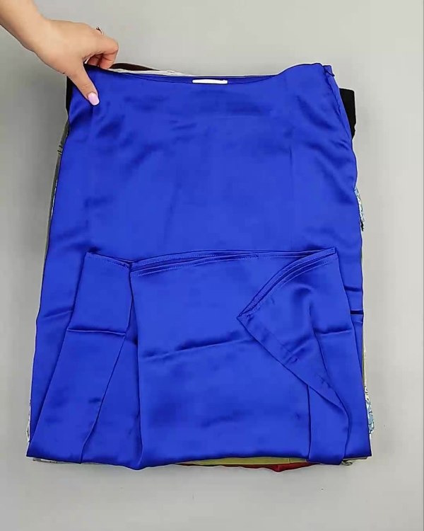 Фотография  759 - Юбки Bestseller 44#5 кг, ЛОТ №6120 оптом в Воронеже и Воронежской области