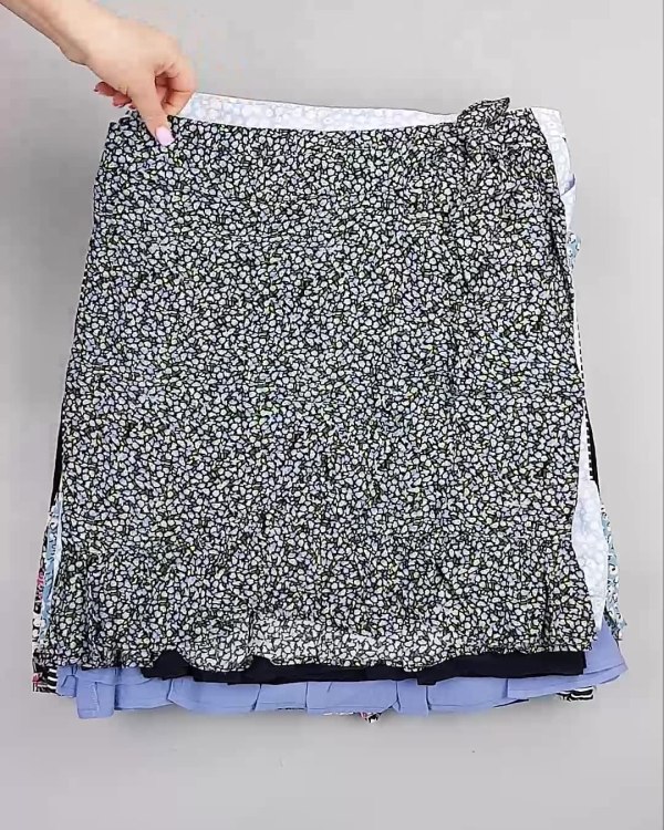 Фотография  246 - Юбки Bestseller 44#5 кг, ЛОТ №6121 оптом в Воронеже и Воронежской области