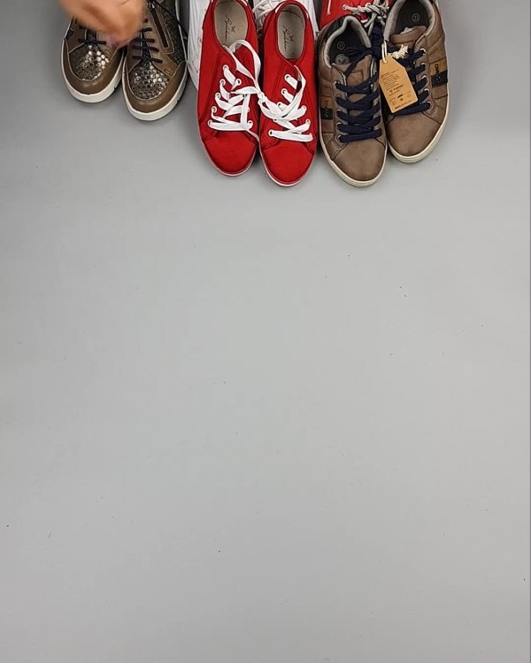 Фотография  254 - Обувь СТОК дети лето#15,7 кг, ЛОТ №6188 оптом в Воронеже и Воронежской области