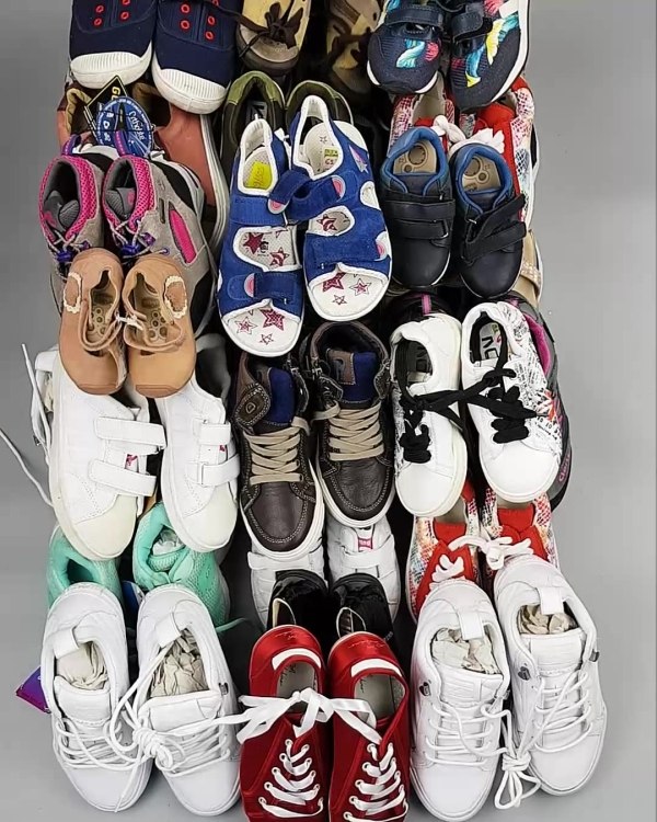 Фотография  553 - Обувь СТОК дети лето#15,4 кг, ЛОТ №6191 оптом в Воронеже и Воронежской области