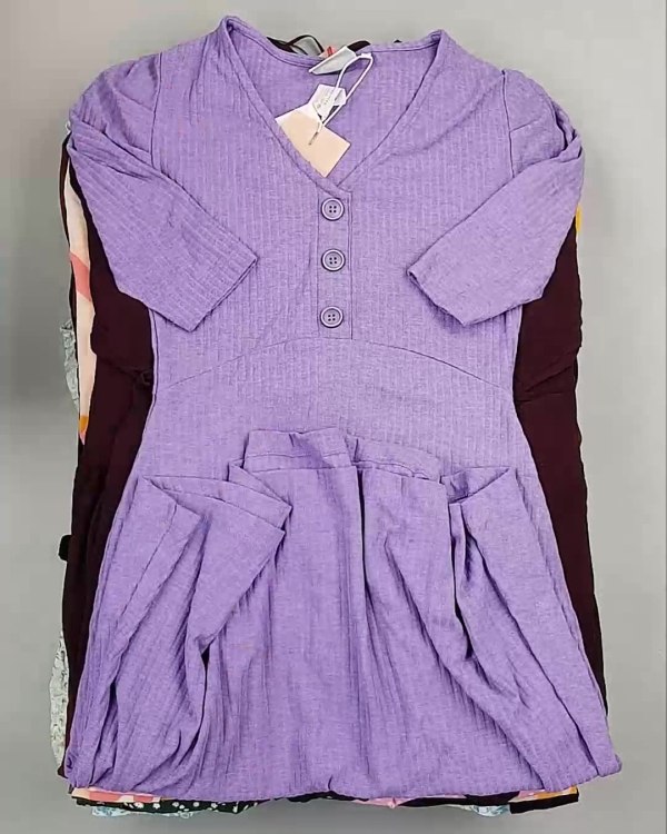 Фотография  821 - Платья Bestseller 44#5 кг, ЛОТ №6537 оптом в Воронеже и Воронежской области