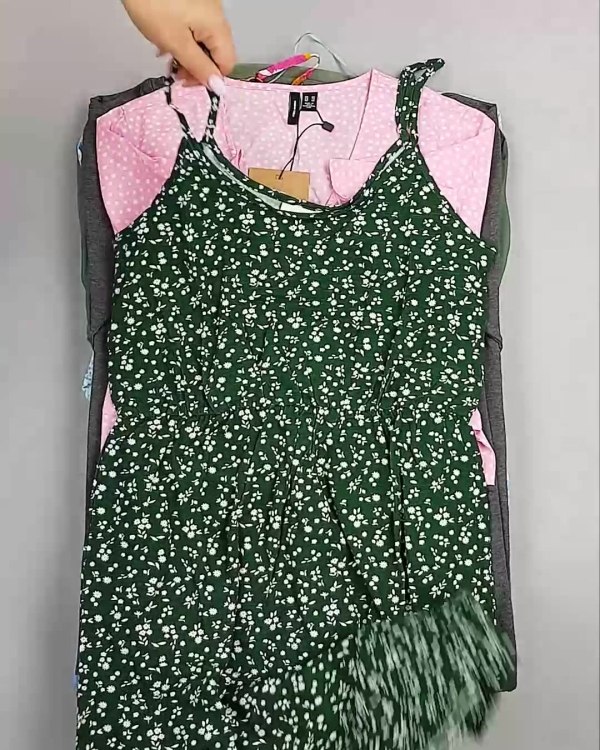 Фотография  635 - Платья Bestseller 44#5 кг, ЛОТ №6538 оптом в Воронеже и Воронежской области