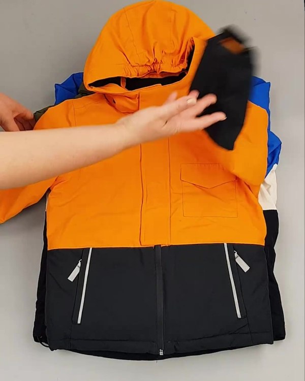 Фотография  178 - Верхняя одежда TCM kids 074#7 кг, ЛОТ №6681 оптом в Воронеже и Воронежской области