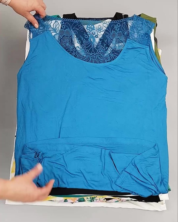 Фотография  697 - LIDL Summer mix 074#15 кг, ЛОТ №6700 оптом в Воронеже и Воронежской области