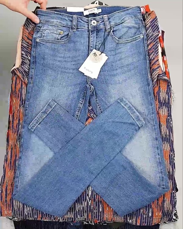 Фотография  828 - ДАНИЯ Winter mix 24#15 кг, ЛОТ №6707 оптом в Воронеже и Воронежской области