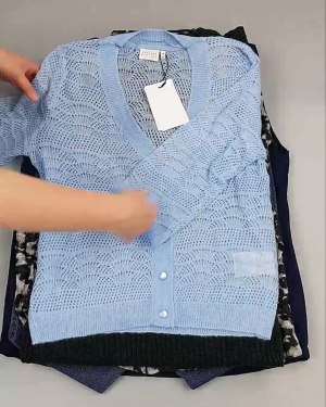 Фотография  944 - ДАНИЯ Winter mix 24#15 кг, ЛОТ №6708 оптом в Воронеже и Воронежской области