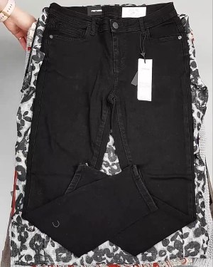 Фотография  135 - ДАНИЯ Winter mix 24#15 кг, ЛОТ №6710 оптом в Воронеже и Воронежской области