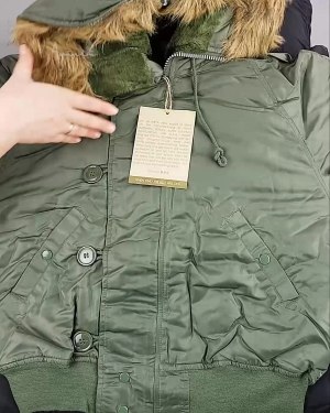 Фотография  598 - Верхняя одежда Англия СТОК #10 кг, ЛОТ №6727 оптом в Воронеже и Воронежской области