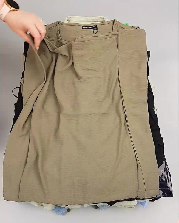 Фотография  887 - ДАНИЯ Summer mix 24#15 кг, ЛОТ №6732 оптом в Воронеже и Воронежской области