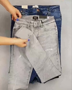 Фотография  193 - Джинсы женские Дания#10 кг, ЛОТ №6762 оптом в Воронеже и Воронежской области