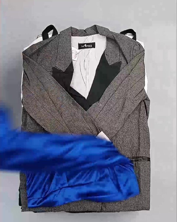 Фотография  995 - MILL STUDIO Spring mix#15 кг, ЛОТ №6786 оптом в Воронеже и Воронежской области