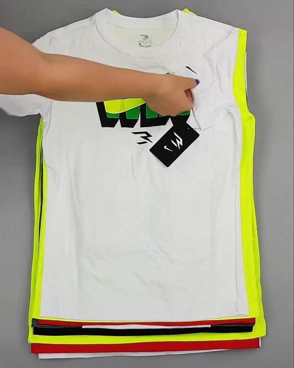 Фотография  553 - Футболки детские NIKE CAN 084#5 кг, ЛОТ №6862 оптом в Воронеже и Воронежской области