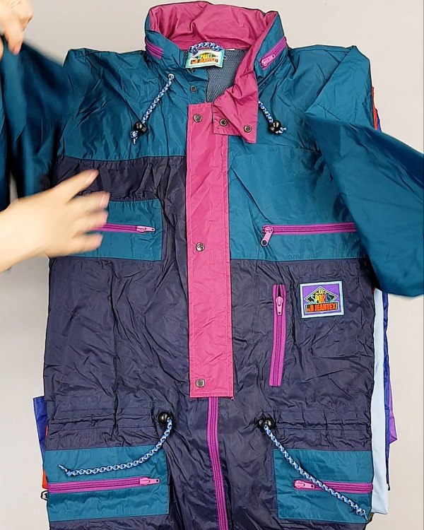 Фотография  843 - Дождевики#25 кг оптом в Воронеже и Воронежской области