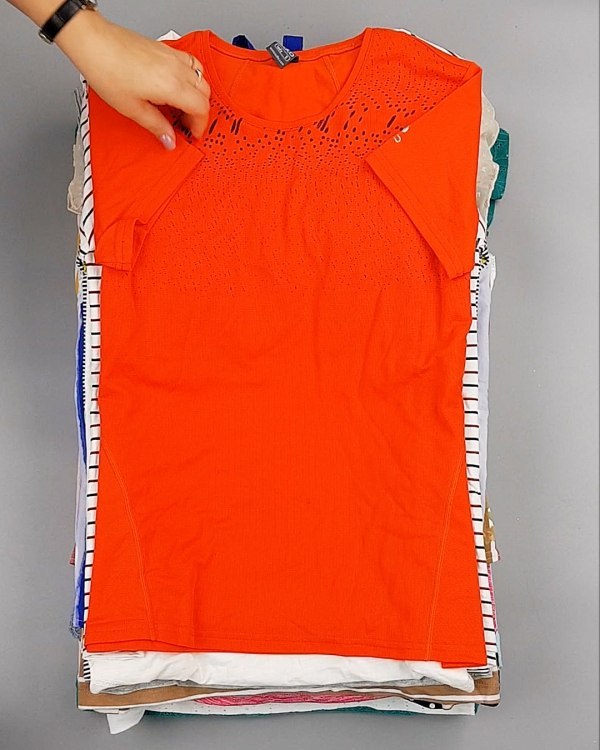 Фотография  370 - Cream Футболки поло женские#25 кг оптом в Воронеже и Воронежской области