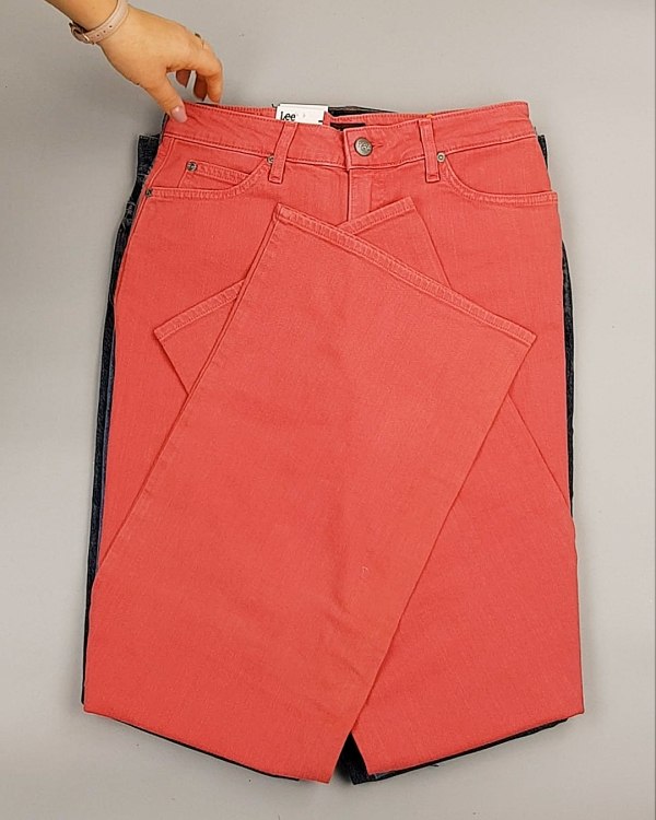 Фотография  253 - Джинсы LEE м/ж#7,9 кг, ЛОТ №7032 оптом в Воронеже и Воронежской области