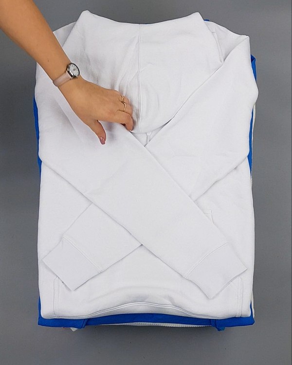 Фотография  775 - HOODIE CAN 084#10 кг, ЛОТ №7033 оптом в Воронеже и Воронежской области