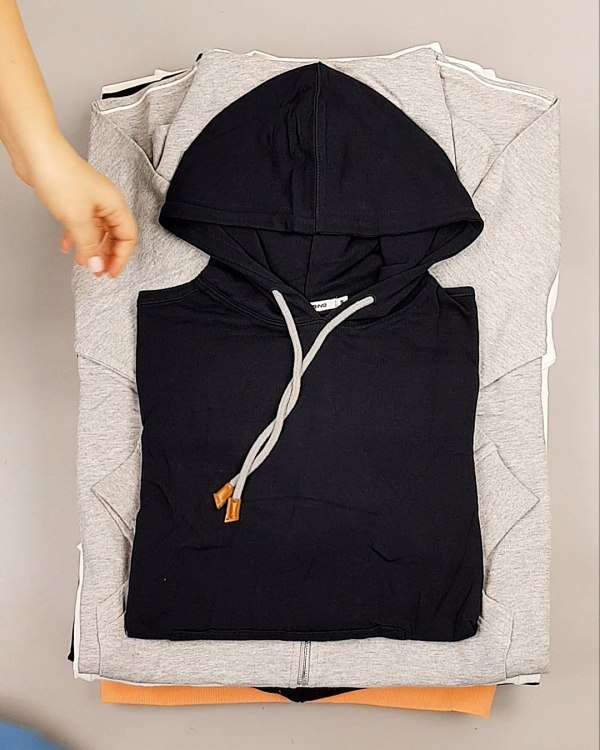 Фотография  562 - SORBINO+RICHMOND men (толстовки+штаны)#9,9 кг, ЛОТ №7106 оптом в Воронеже и Воронежской области