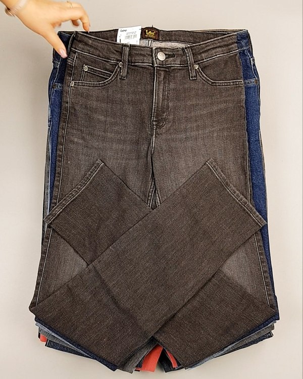 Фотография  864 - Джинсы LEE м/ж#7,9 кг, ЛОТ №7032 оптом в Воронеже и Воронежской области