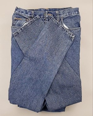 Купить Джинсы CALVIN KLEIN муж #8,1 кг, ЛОТ №7022 оптом в Воронеже и Воронежской области