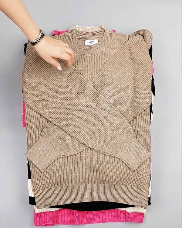 Фотография  587 - Джемпера Bestseller 104#7 кг, ЛОТ №7227 оптом в Воронеже и Воронежской области