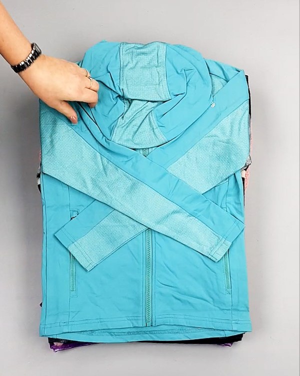 Фотография  517 - KIDS mix Italy 114#5 кг, ЛОТ №7285 оптом в Воронеже и Воронежской области