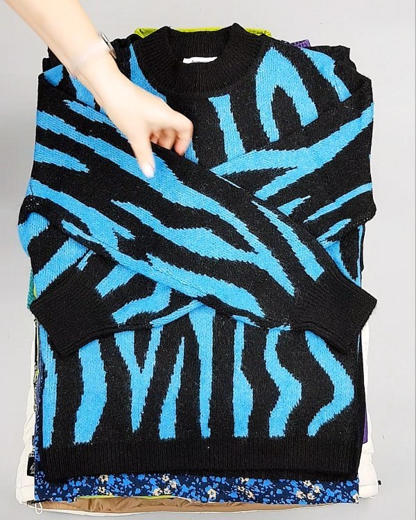 Фотография  476 - B.YOUNG Winter mix 104#15 кг, ЛОТ №7171 оптом в Воронеже и Воронежской области