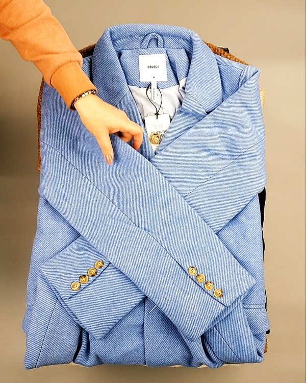 Фотография  408 - Bestseller Winter В mix 114#15 кг, ЛОТ №7372 оптом в Воронеже и Воронежской области