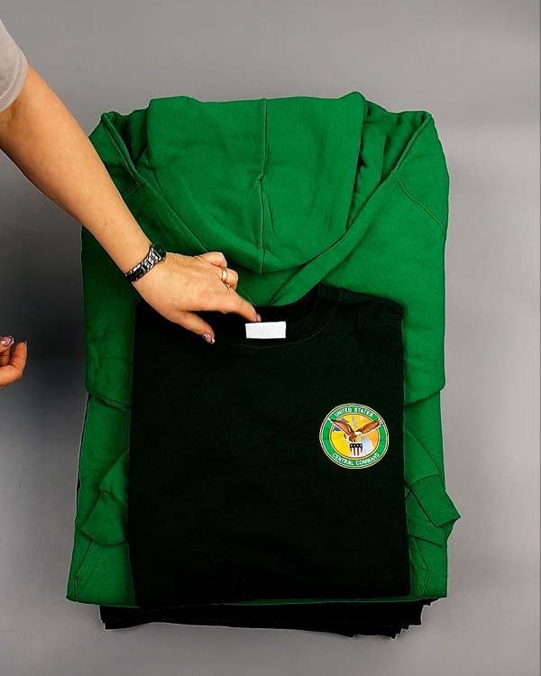 Фотография  728 - Толстовки м/ж (Sweat Tops)#20 кг, ЛОТ №7431 оптом в Воронеже и Воронежской области