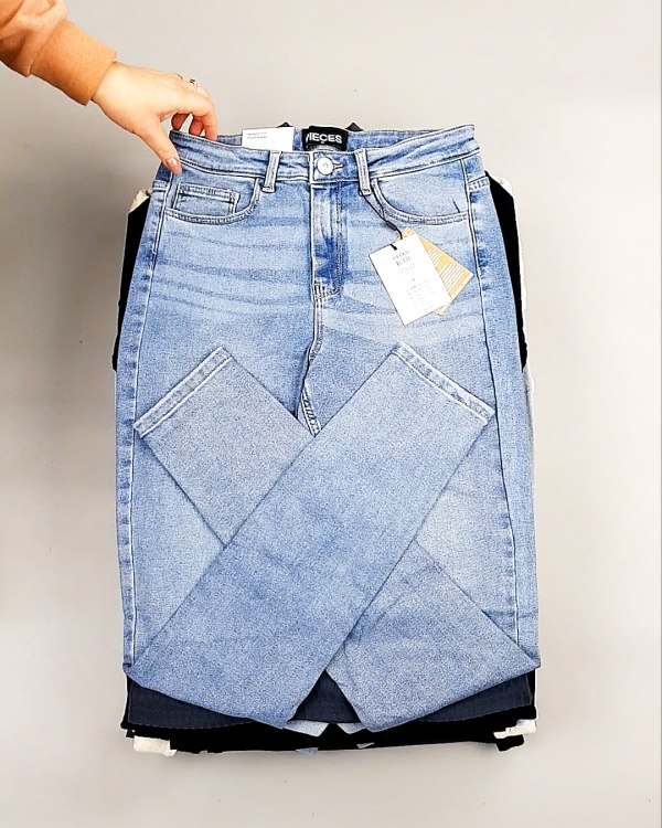 Фотография  181 - PIECES Winter mix 104#15 кг, ЛОТ №7379 оптом в Воронеже и Воронежской области