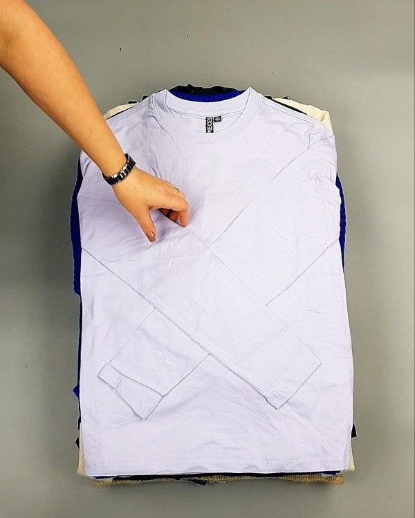 Фотография  333 - Bestseller Winter mix 104#15 кг, ЛОТ №7347 оптом в Воронеже и Воронежской области