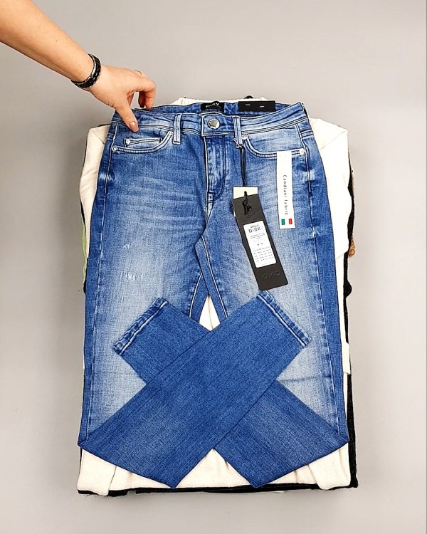 Фотография  887 - Bestseller Winter mix 104#15 кг, ЛОТ №7344 оптом в Воронеже и Воронежской области