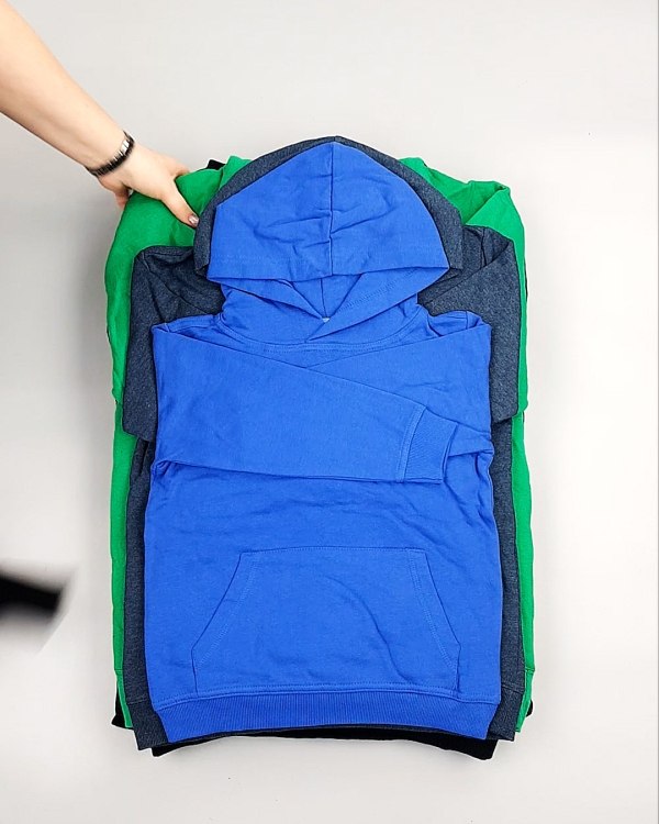 Фотография  723 - Толстовки м/ж (Sweat Tops)#20 кг, ЛОТ №7431 оптом в Воронеже и Воронежской области