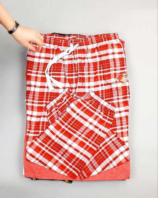 Фотография  611 - Домашняя одежда CAN 104#10 кг, ЛОТ №7328 оптом в Воронеже и Воронежской области