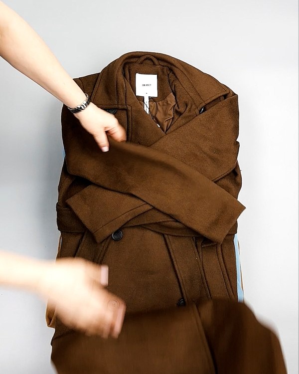 Фотография  759 - Пальто Bestseller 104#10,5 кг, ЛОТ №7559 оптом в Воронеже и Воронежской области