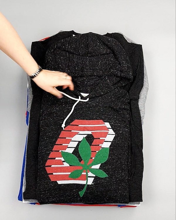 Фотография  963 - HOMAGE CAN 084#10 кг, ЛОТ №7498 оптом в Воронеже и Воронежской области