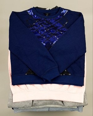 Купить SWEATSHIRT CAN 084#10 кг, ЛОТ №7617 оптом в Воронеже и Воронежской области