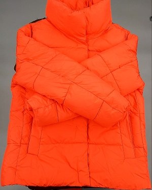 Купить Верхняя одежда AMAZON жен 015#10 кг, ЛОТ №7712 оптом в Воронеже и Воронежской области